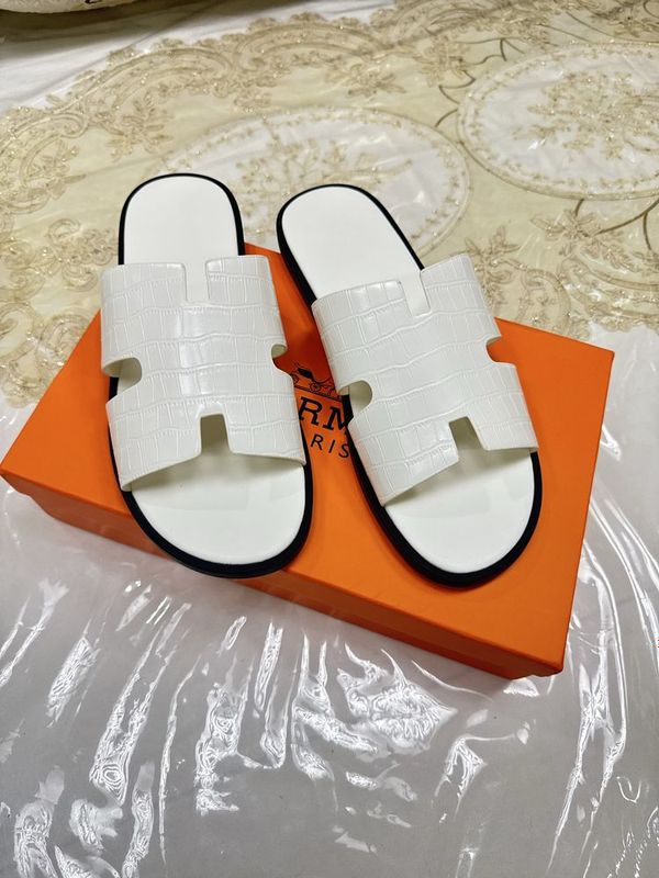 тапочки HERMES в наличи тапочки HERMES в наличи