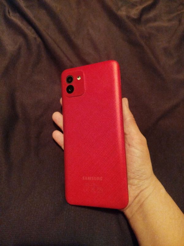 Samsung A03, qiz bola iwlatgan, karobkasi bor Samsung A03, qiz bola iwlatgan, karobkasi bor