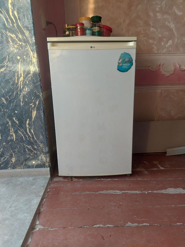 LG mini холодильник LG mini холодильник