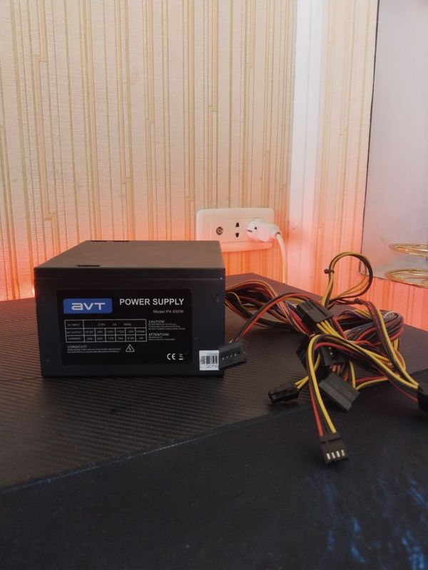 Блок питания 550w Блок питания 550w