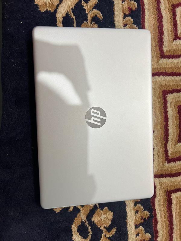 HP laptop 256 GB 8 ram HP laptop 256 GB 8 ram