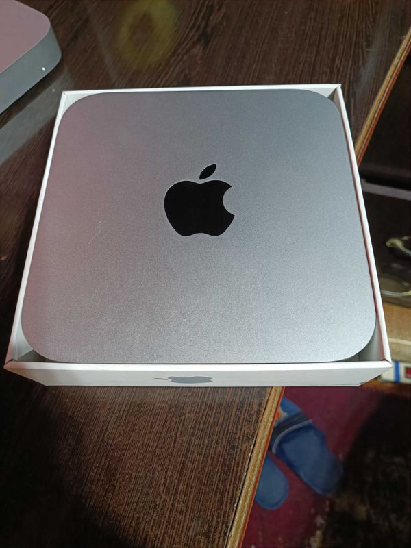 Mac mini 2012 год