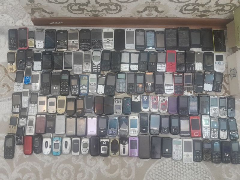Telefonla zapchasga xar xil Telefonla zapchasga xar xil