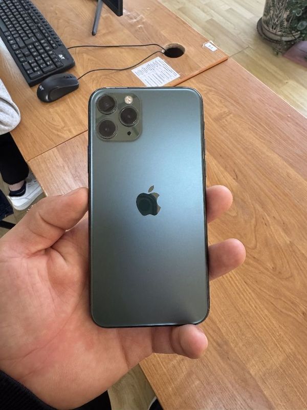 Iphone 11 pro holati zor