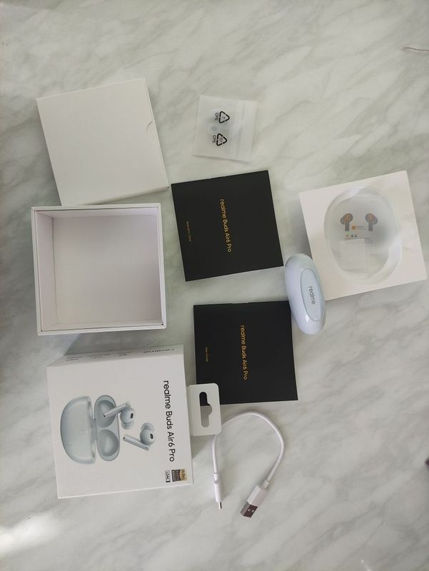 Realme buds air 6 pro Realme buds air 6 pro