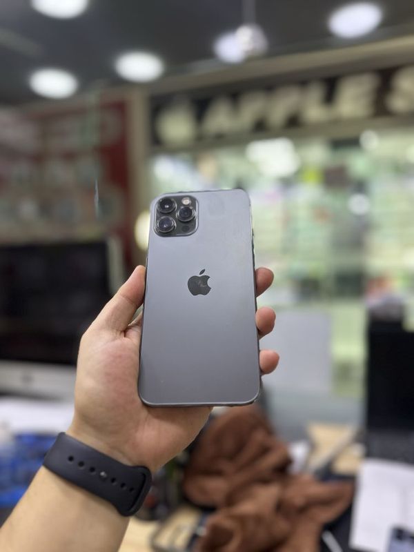 iPhone 12pro Max 128G 77% iPhone 12pro Max 128G 77%