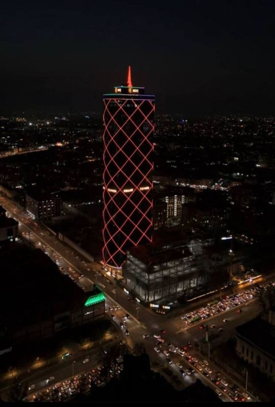 Sotıladı!!! Pıramıt Towerda 2/3/4 xonalık honadonlar Sotıladı!!! Pıramıt Towerda 2/3/4 xonalık honadonlar