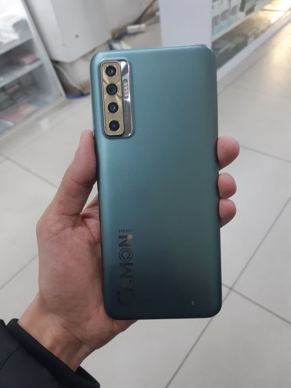 Tecno camon 17P holati yaxshi 6.128GB arzon