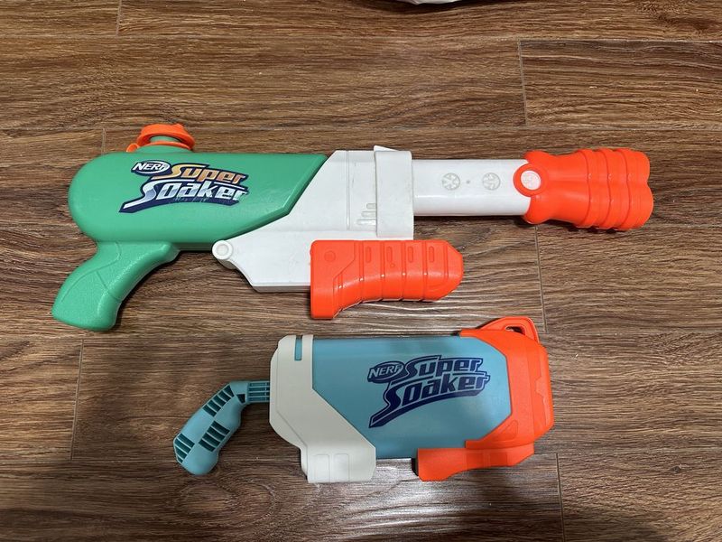 Продается нерф оригинал водный бластер, nerf original Продается нерф оригинал водный бластер, nerf original