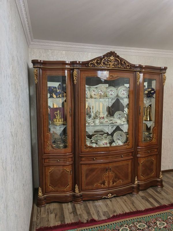 Продам мебель. Китайская стенка. Продам мебель. Китайская стенка.