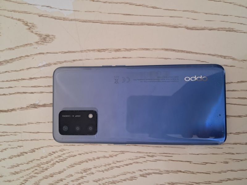 Oppo a 74 sotiladi Oppo a 74 sotiladi