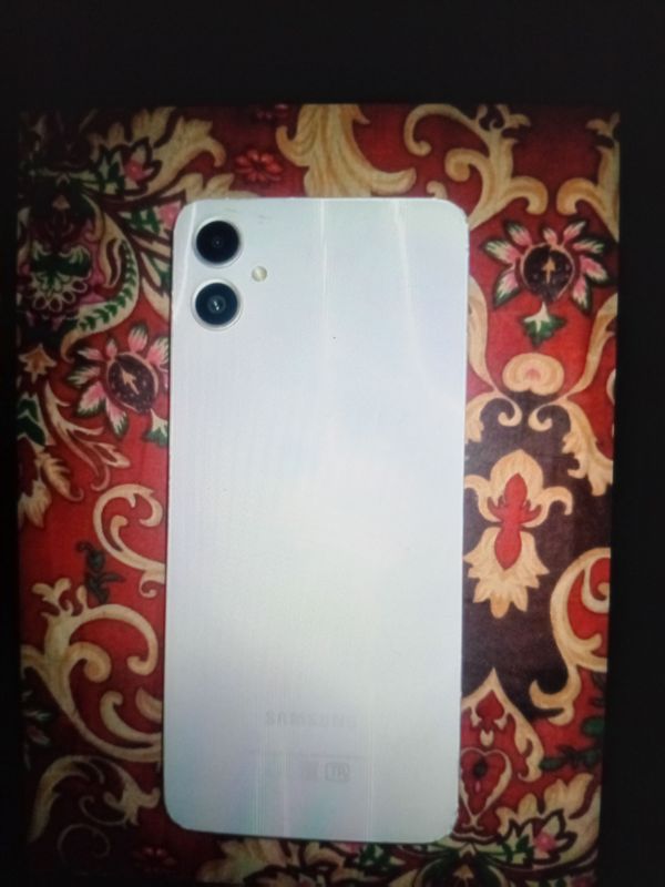SAMSUNG A 05 karopka dakumenti bor 128 hotira SAMSUNG A 05 karopka dakumenti bor 128 hotira