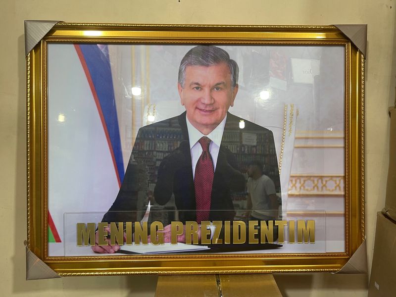 Prezident portreti foto surati Портрет 2025 Prezident portreti foto surati Портрет 2025