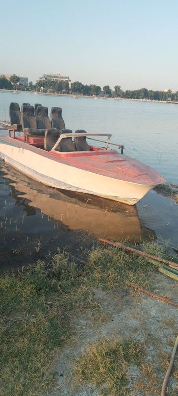 Рабоччий хорошый лодка