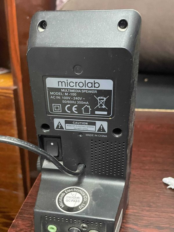 Компьютерная акустика(колонки) Microlab M-100 Компьютерная акустика(колонки) Microlab M-100