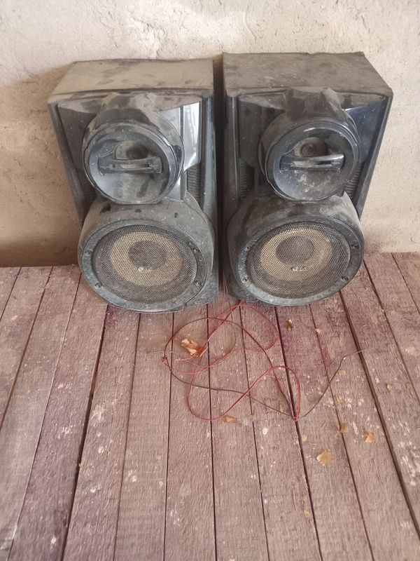 Kalonka sotiladi. Kalonka sotiladi.