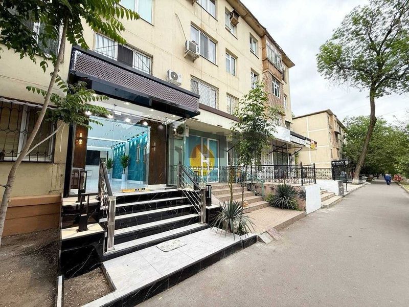 Продажа объекта на 1 линии 55м2 отличная проходимость Чиланзарский Продажа объекта на 1 линии 55м2 отличная проходимость Чиланзарский