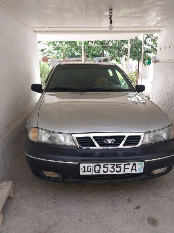 Sotiladi. Daewoo Nexia 1 Sotiladi. Daewoo Nexia 1