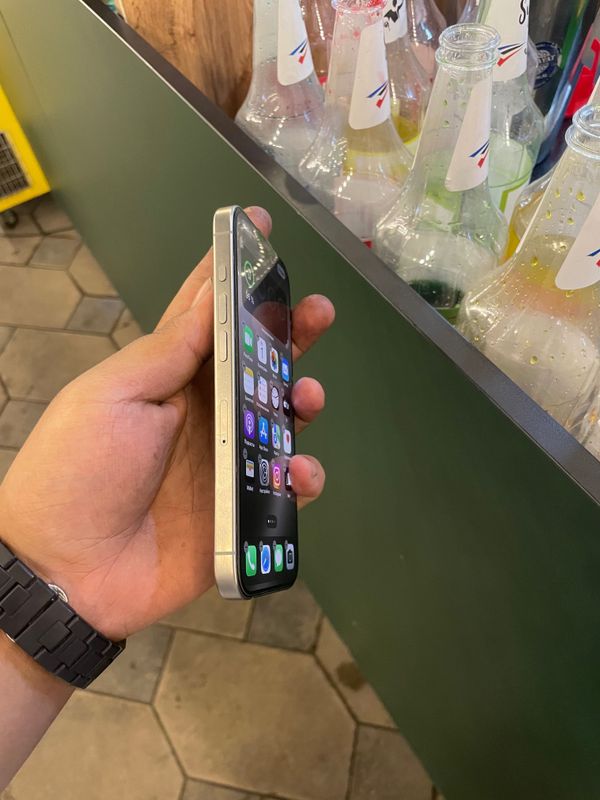 IPhone 15 pro 100% - Новый! IPhone 15 pro 100% - Новый!