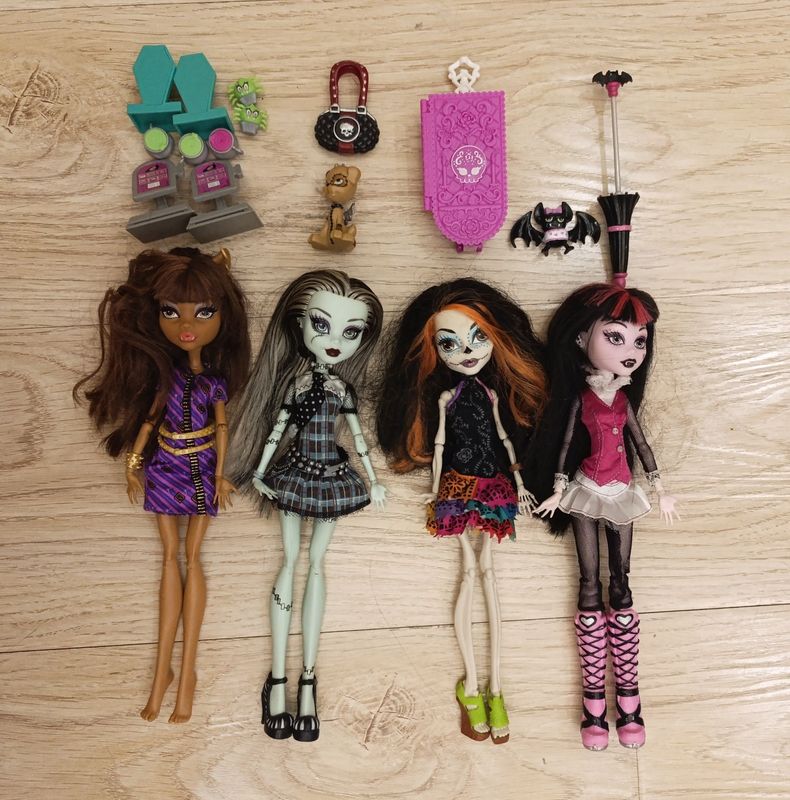 Куклы Monster High первого выпуска Куклы Monster High первого выпуска