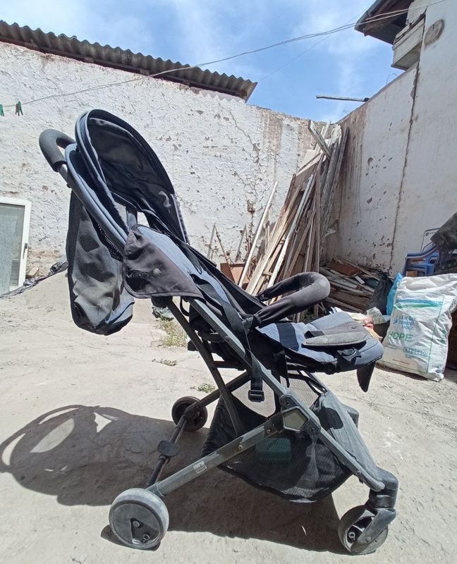 Qolyaska tozo holatda