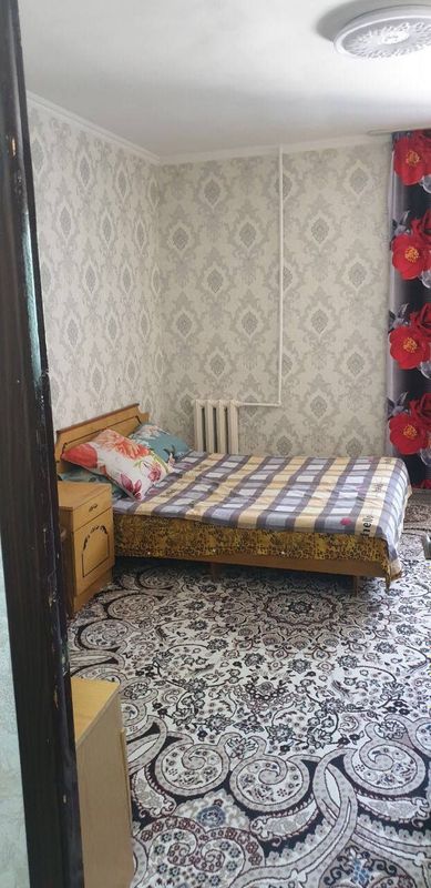 Чилонзор Фархадский ёнида квартира. Талабалар ва оилага. Без маклер.