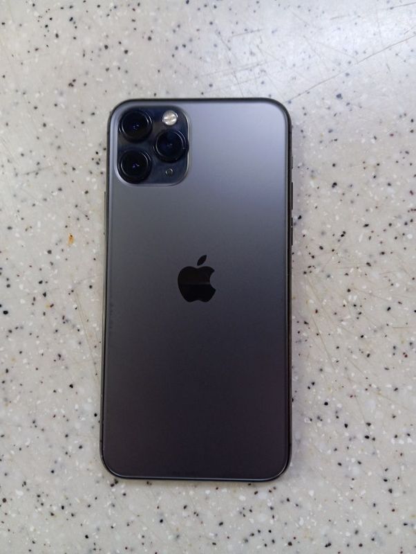 iPhone 11pro 64g