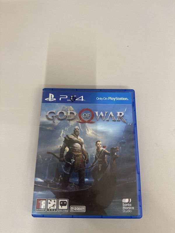 Продаю диск god of war на ps 4 Продаю диск god of war на ps 4