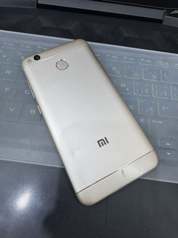 Redmi 4X xolati yaxwi budjet Redmi 4X xolati yaxwi budjet
