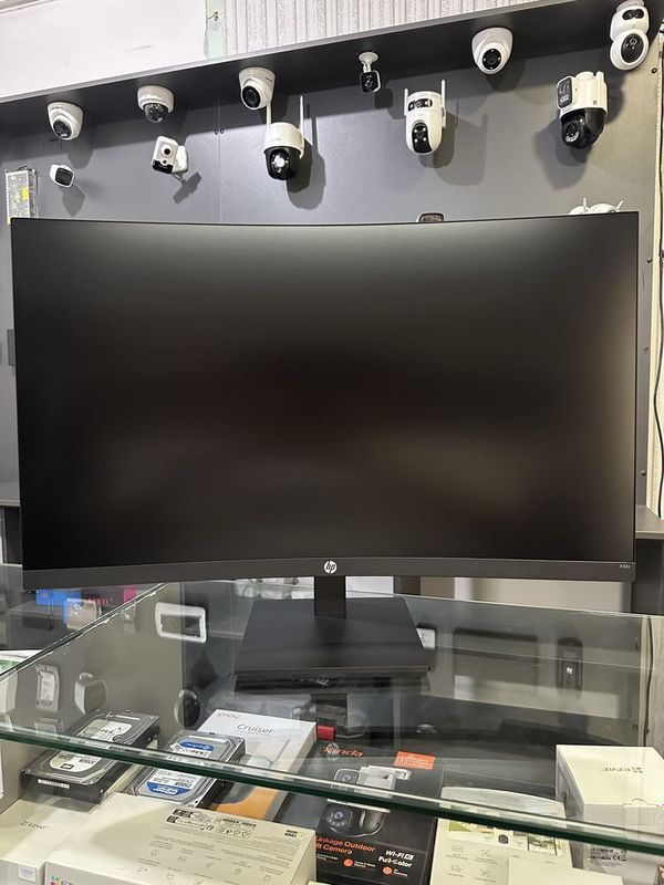 hp 32" 165hz Curved X32C Holati ideal hp 32" 165hz Curved X32C Holati ideal