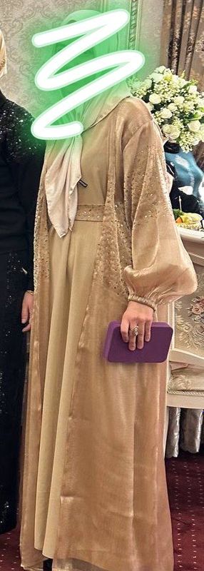 Abaya sotiladi Abaya sotiladi