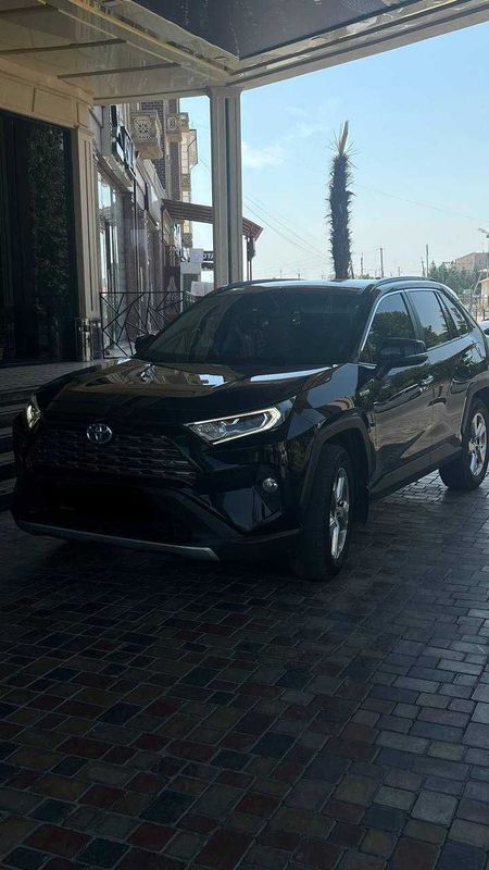 Toyota RAV4 Hybrid Limited 2021, Японская сборка, Full Option Toyota RAV4 Hybrid Limited 2021, Японская сборка, Full Option
