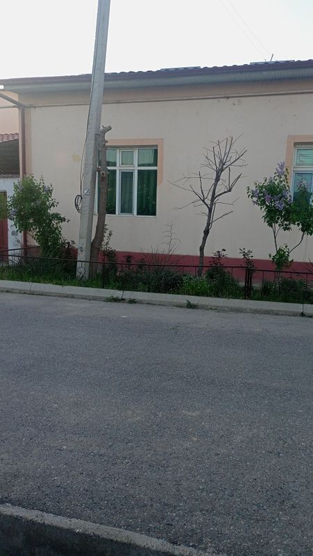 Сурумда уй сотилади Сурумда уй сотилади
