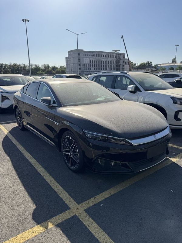 Byd Han 701 smart nalichiyda Byd Han 701 smart nalichiyda
