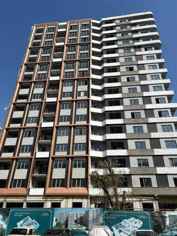 Продам евродвушку(42кв.м) в ЖК Bobur Residence.Яккасарайский район Продам евродвушку(42кв.м) в ЖК Bobur Residence.Яккасарайский район
