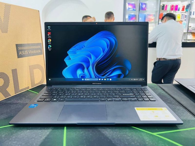 ASUS Vivobook i5-13gen 8/512Gb ASUS Vivobook i5-13gen 8/512Gb