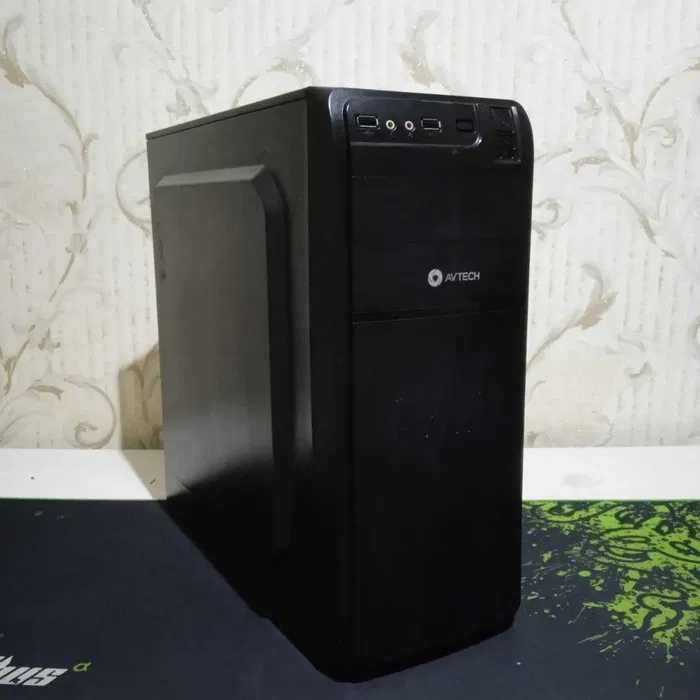 Продам игровой компьютер (2 ядра 4 потока) + gtx260 1gb Продам игровой компьютер (2 ядра 4 потока) + gtx260 1gb