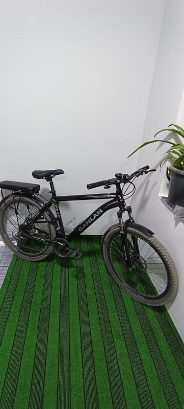 velisoped sportivniy