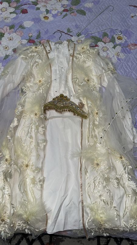 Kelin salom koylegi fatasi i diademasi bor Kelin salom koylegi fatasi i diademasi bor