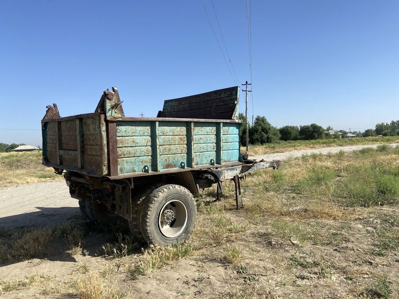 Zil Kuzuf sotiladi bort Zil Kuzuf sotiladi bort