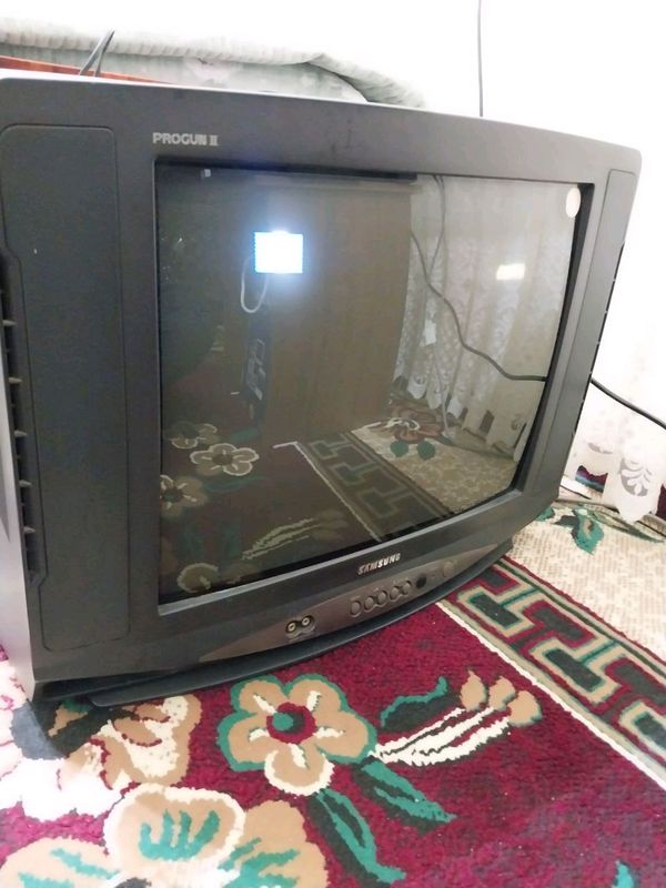 Samsung  television