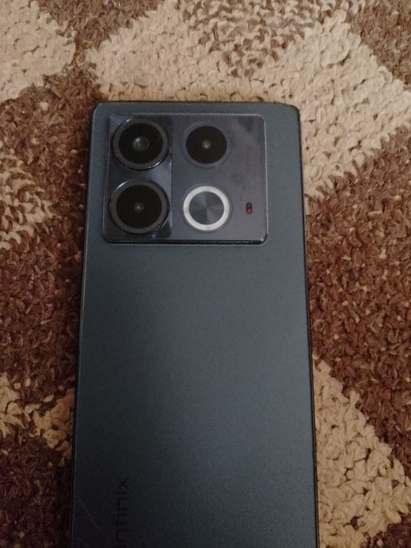 Infinix note 40 pro Infinix note 40 pro