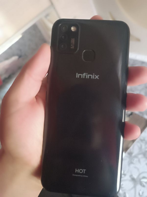 Infinix HOT 10 Lite Infinix HOT 10 Lite