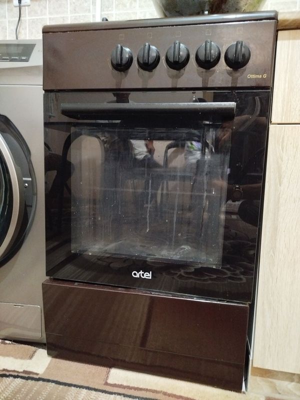 Gaz plita demahod bilan