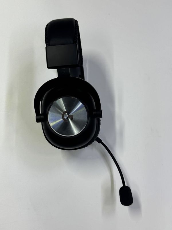 Logitech g pro x superlight 2 с наушником Logitech g pro x superlight 2 с наушником
