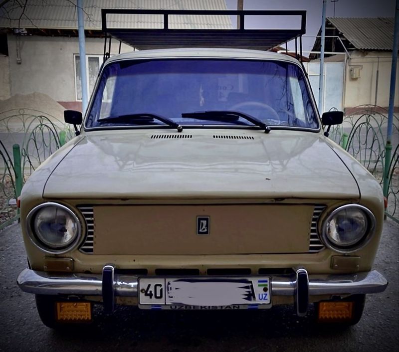 Vaz2102 sotiladi