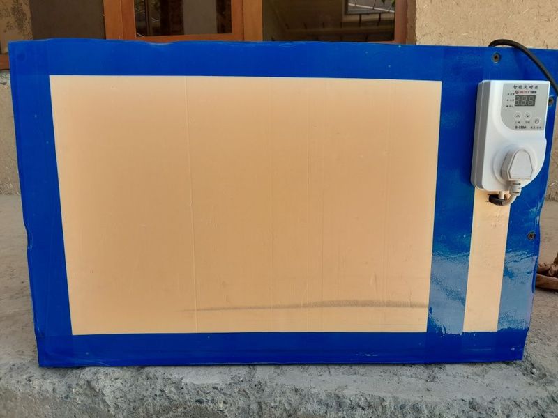 Inkubator sotiladi Inkubator sotiladi