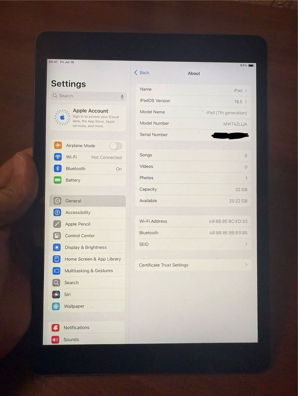 iPad 7 2019 WiFi 32gb Space Gray iPad 7 2019 WiFi 32gb Space Gray