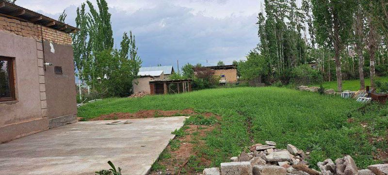 Продаётся участок 8 соток