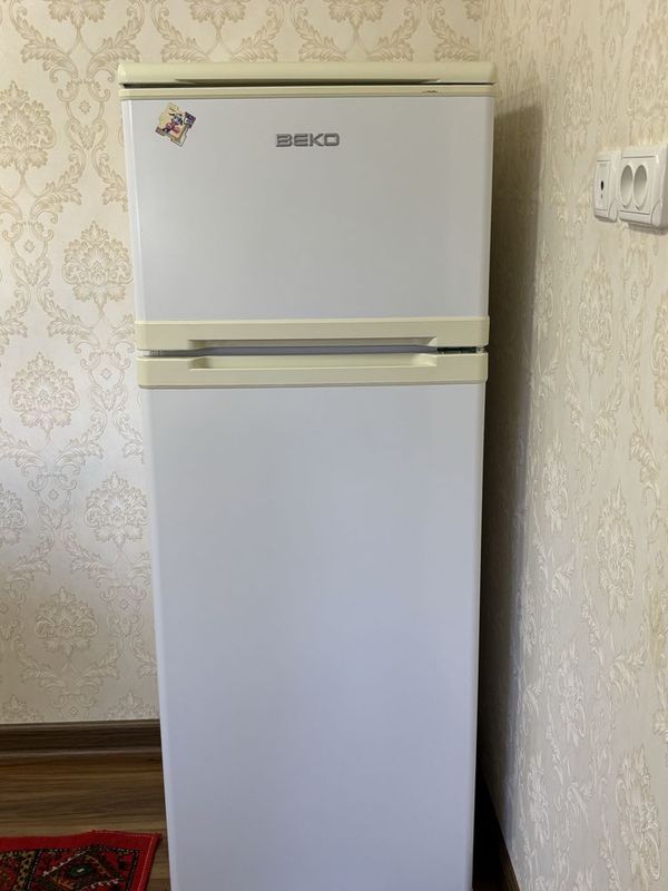 Холодильник beko